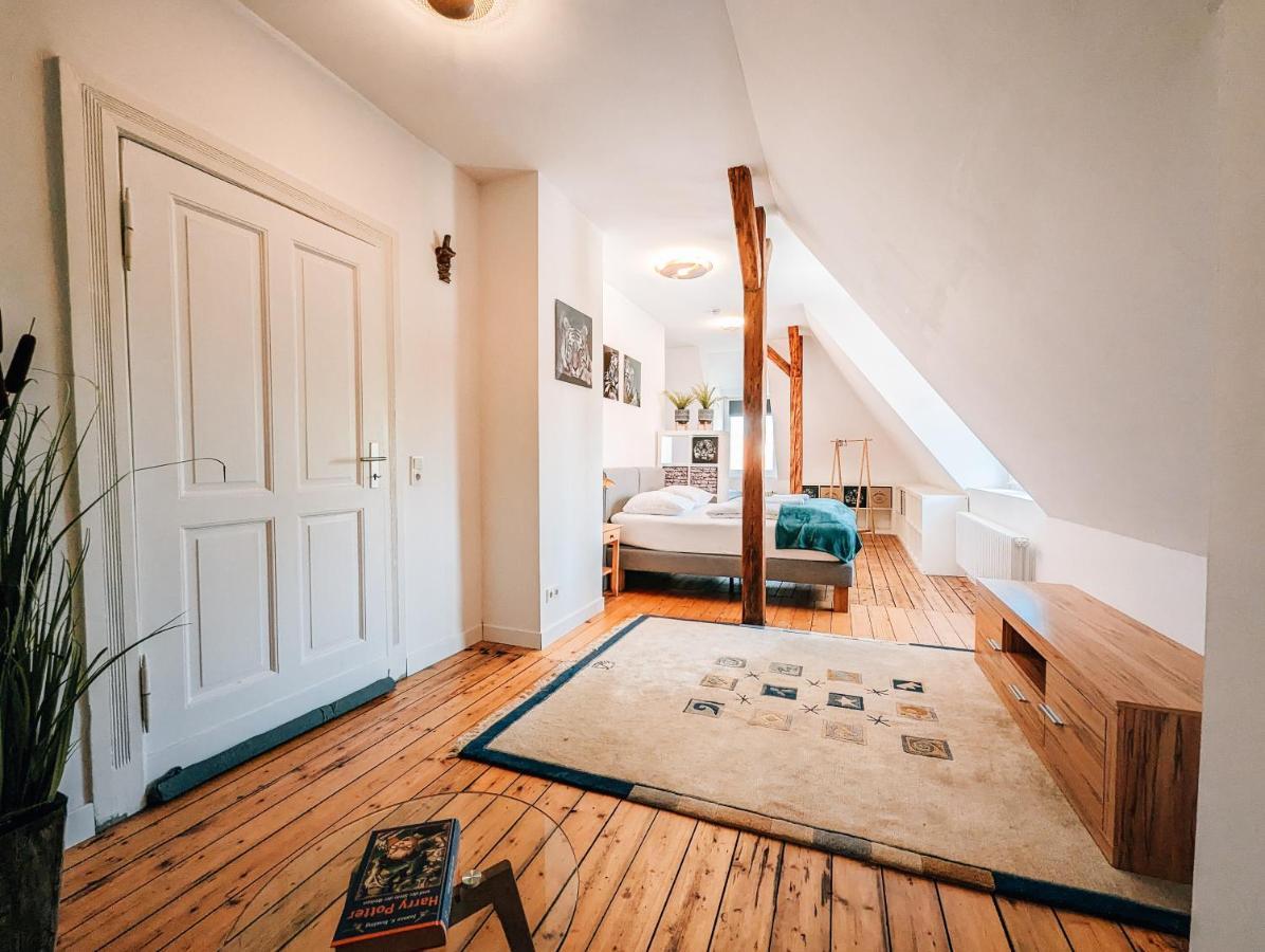 4-Schlafzimmer-Terrassensuite Oasis - Workspace Em-Apartments Deutschland Bielefeld Esterno foto