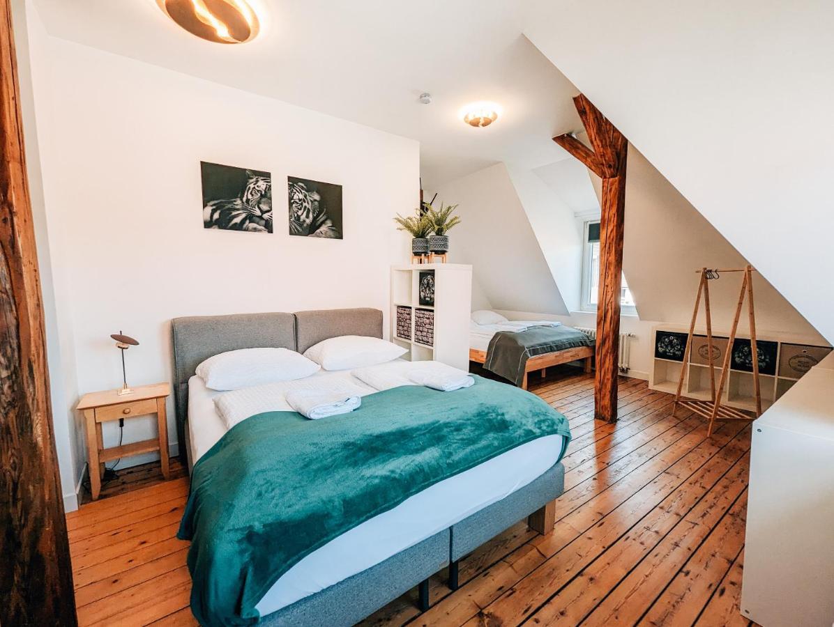 4-Schlafzimmer-Terrassensuite Oasis - Workspace Em-Apartments Deutschland Bielefeld Esterno foto